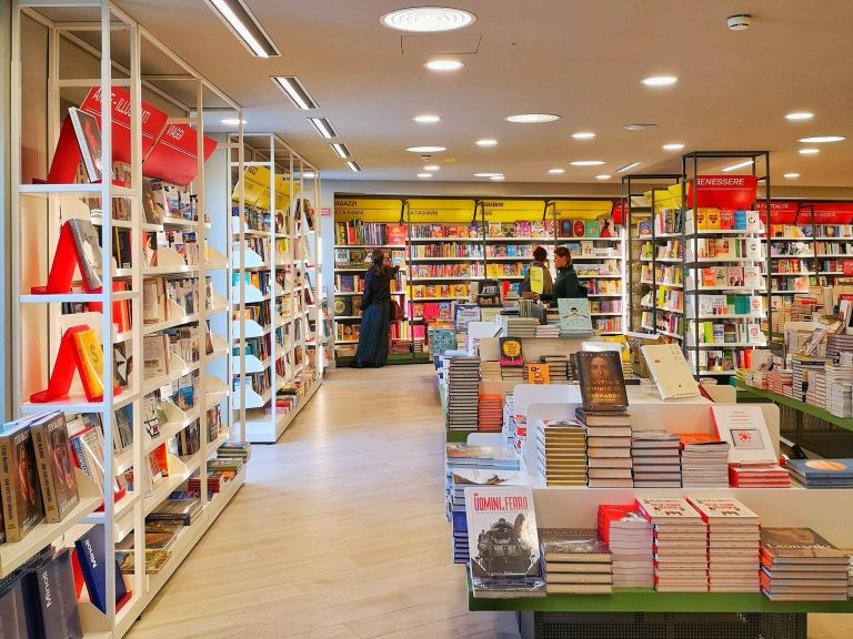 Mondadori Retail: 10 new bookstores and a training path for the network ...